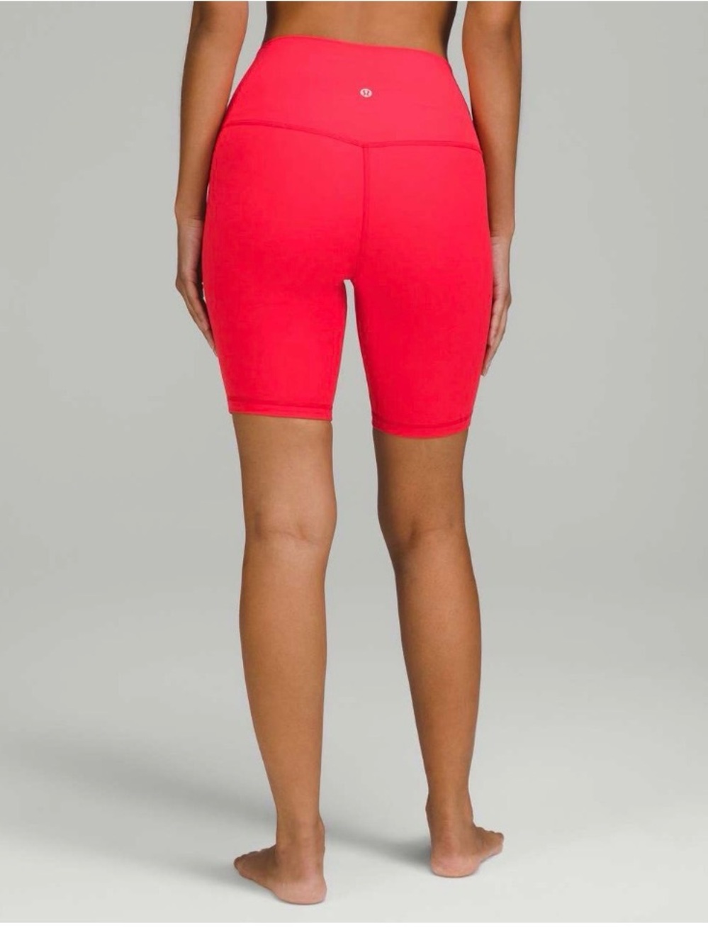 Lululemon Align High-Rise Short 8"
Love Red size 6